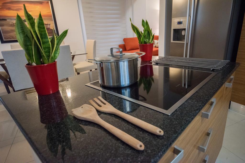 شقة Skylight Megaron لارنكا المظهر الخارجي الصورة