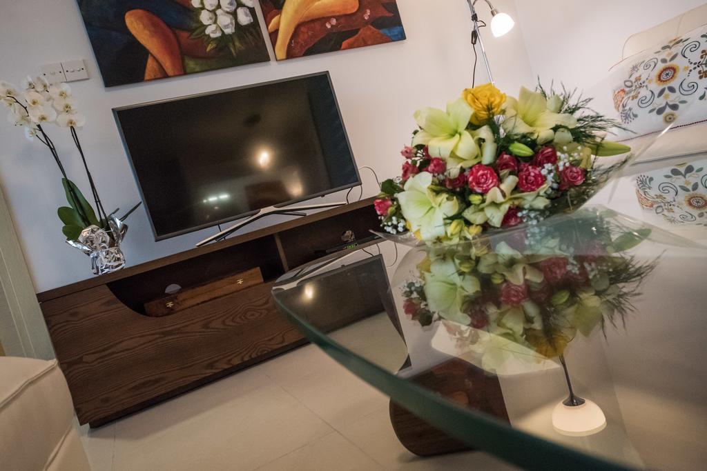 شقة Skylight Megaron لارنكا المظهر الخارجي الصورة