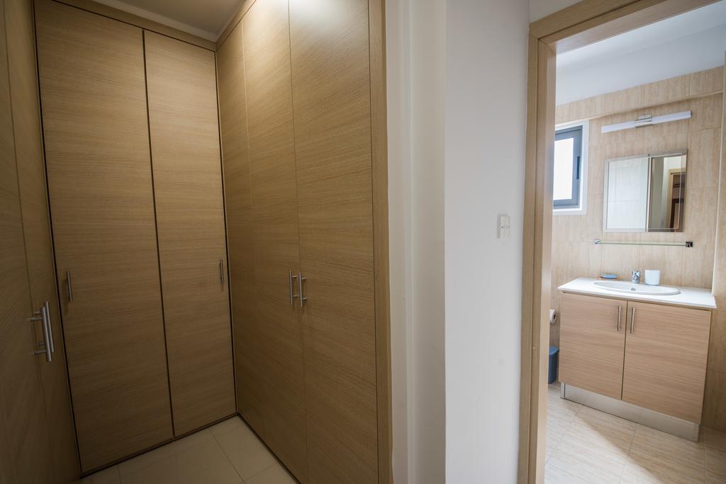 شقة Skylight Megaron لارنكا المظهر الخارجي الصورة